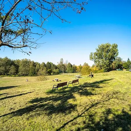 Luxury 88 M2, 3 Bedrooms Living * 卢布林