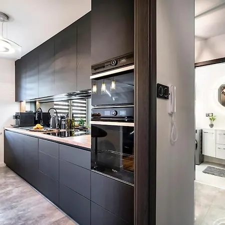 公寓 Luxury 88 M2, 3 Bedrooms Living *